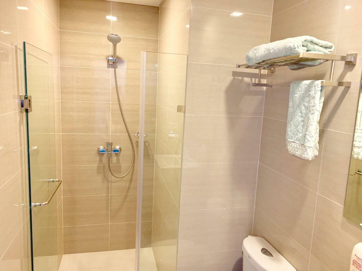 101 Newport Chillax C2 Airport Pasay Manila