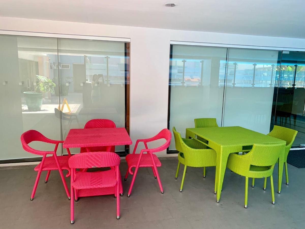 101 Newport Chillax C2 Airport Pasay Manila